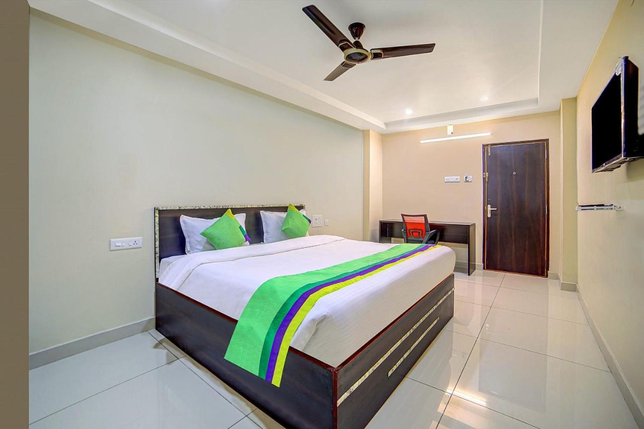 Bed & Breakfast Ayada Plaza New Delhi